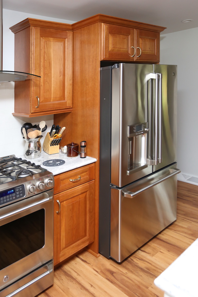 Before and After: From No Storage to Storage-Filled Kitchen in ...