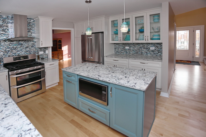 Before And After Stunning Kitchen Remodel In Elgin Il Seigles